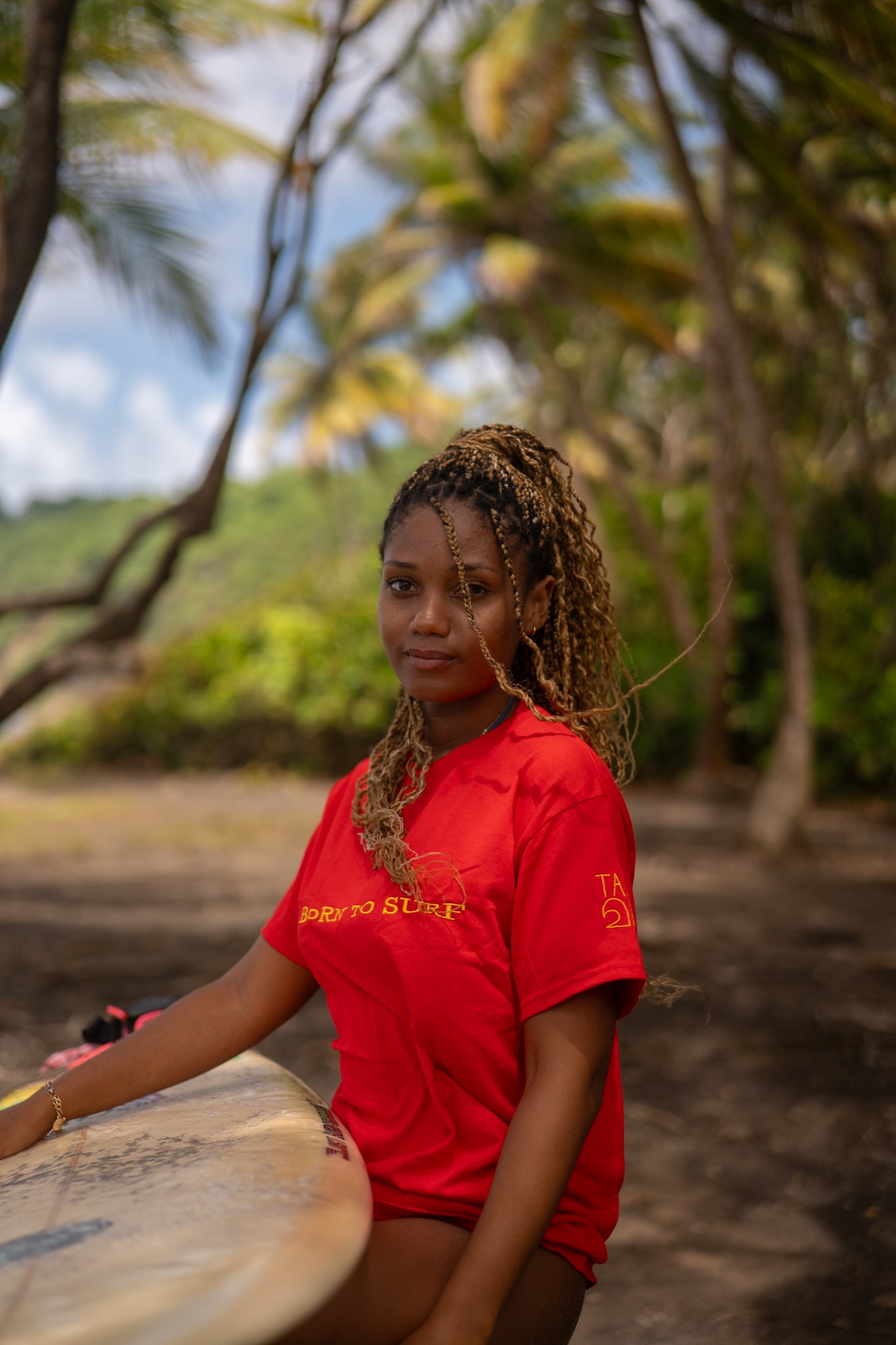 T-shirt Born to Surf